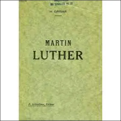 À combien estime-t-on le nombre d'ouvrages de Martin Luther vendus de son vivant ?
