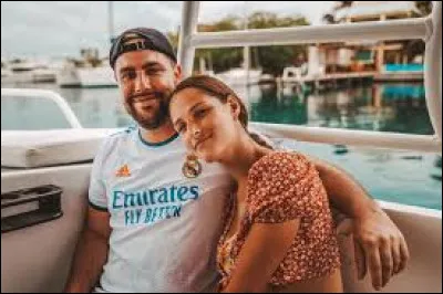 Qui est la copine de Valouzz ?