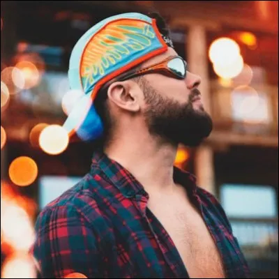 Qui est sur l'image ?