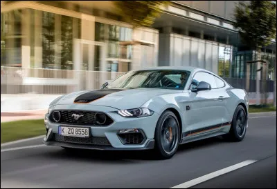 Quelle est cette voiture ?