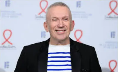 Jean-Paul Gaultier est né en 1962.
