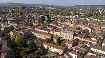 La ville de de Toul se situe dans le département de la Haute-Savoie.