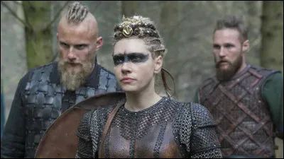 Dans ''Vikings'', comment s'appelle Le Désossé ? (fils de Ragnar)