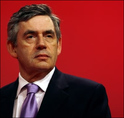 Qui rempla&ccedil;a Tony Blair en tant que premier ministre en 2007 ?