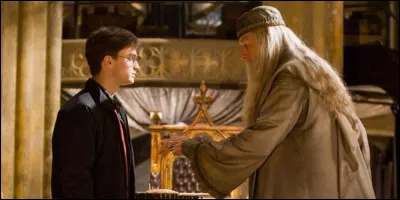Quel Horcruxe Dumbledore a-t-il détruit ?