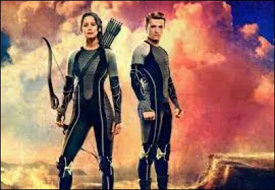 Dans quelle série de films rencontre-t-on 24 "tributs", venant de différents districts, et participant à un jeu télévisé au terme duquel il ne doit rester qu'un survivant ?