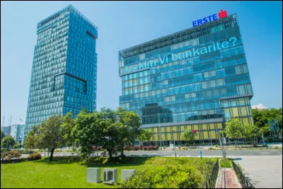 La vingt-et-unième ville, avec 800 000 habitants, est la capitale d'un Etat issu de l'ex-Yougoslavie :