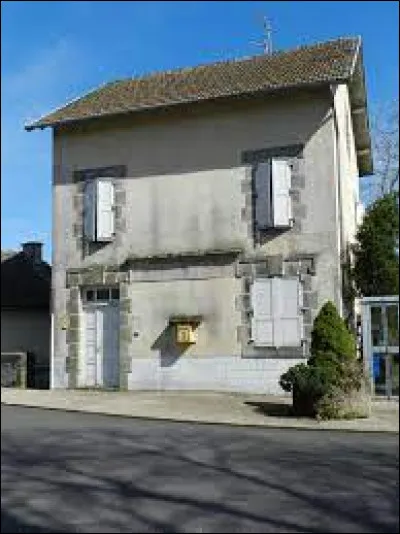 Commune Cantalienne, Prunet se situe dans l'ex région ...