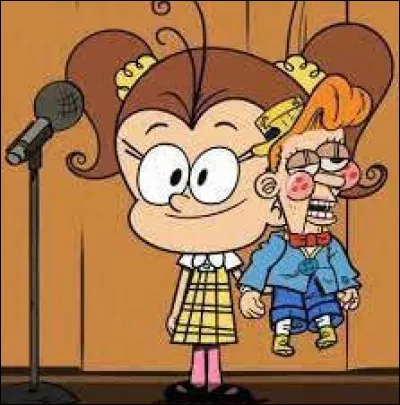 Comment s’appelle la marionnette qu’avait Lynn avant M. Noix de Coco ?