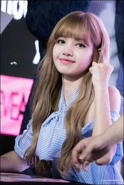 Dans quelle ville Lisa est-elle née ?