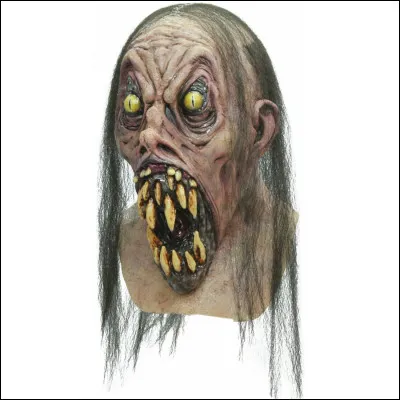 Qui a réalisé le premier film "Halloween" ?