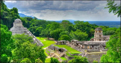 Dans quel pays se situent les ruines mayas de Palenque ?