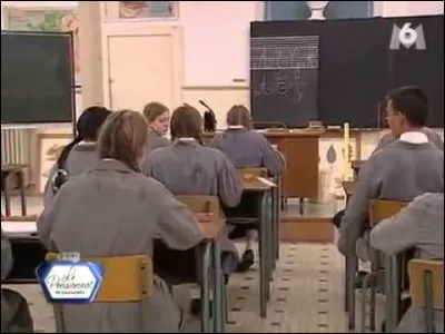 Quel dipl&ocirc;me les adolescents sont-ils venus d&eacute;crocher ?