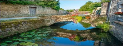 Chemins battus et rebattus ! Comment doit-on &eacute;crire ce qui correspond &agrave; la promenade ?