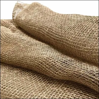 Quel rev&ecirc;tement de sol est form&eacute; de toile de jute imperm&eacute;abilis&eacute;e ?