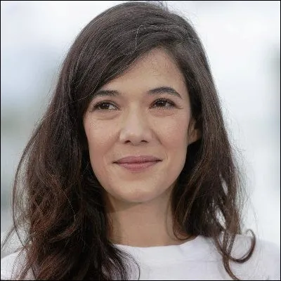 Dans quelle s&eacute;rie t&eacute;l&eacute;vis&eacute;e comique M&eacute;lanie Doutey cohabite-t-elle avec Fr&eacute;d&eacute;ric Diefenthal ?