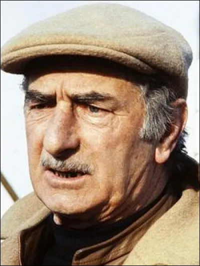 Qui est cet Achille, homme de cirque franc-maçon français, clown, acrobate, trapéziste, dompteur et musicien qui ne supportant plus sa vie en dialyse, se suicide le 16 novembre 1993 ?