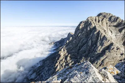 Combien mesure la plus grande montagne de Gr&egrave;ce, le mont Olympe ?