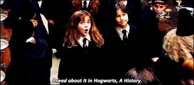 Dans quel livre Hermione a-t-elle lu que le plafond de la grande salle n'était pas le vrai ciel ?