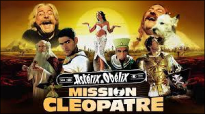 Dans le film "Astérix et Obélix : Mission Cléopâtre", quel acteur incarne le personnage de Amonbofis ?