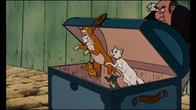 Où Edgar est-il envoyé à la fin du film ?