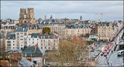 Dans quel d&eacute;partement se trouve la ville de Rennes ?