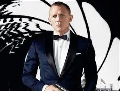 Quel est le titre du 23e film de James Bond ?