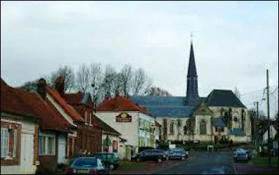 Commune des Hauts-de-France, sur le fleuve Authie, Douriez se situe dans le département ...