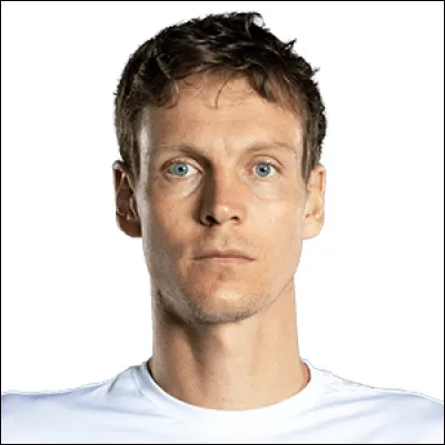 Quel est le nom de ce joueur ? (retraité depuis peu)