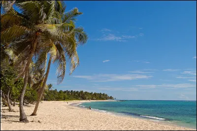 De quelle île Marie-Galante dépend-elle ?