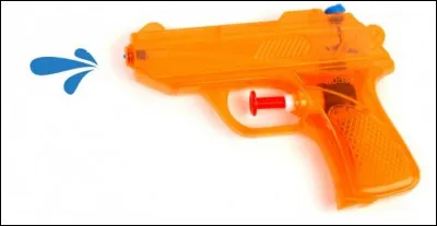 Si tu devais choisir une arme, maintenant, pour tuer un monstre, tu prendrais :