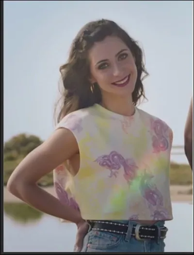 Avec qui Celia est-elle en couple ?