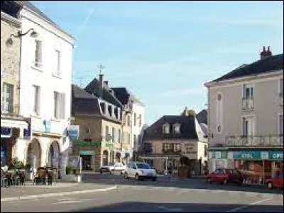 Dans quel département se situe la ville d'Évron ?