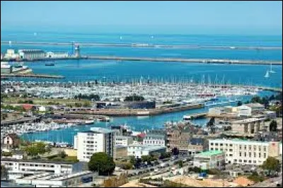 Dans quel département se trouve la ville de Cherbourg-en-Cotentin ?