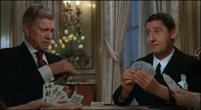 Quel est le réalisateur de "L'Argent de la vieille" film tragi-comique où Alberto Sordi tente désespérément de récupérer aux cartes l'argent d'une vieille dame indigne ?