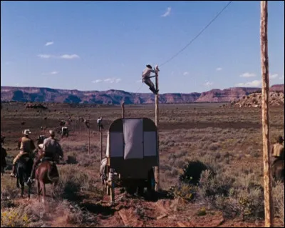 Le télegraphe qui le remplace est mis en service en ...