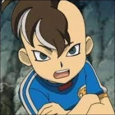 Quel est le numéro du maillot de Caleb Stonewall ?