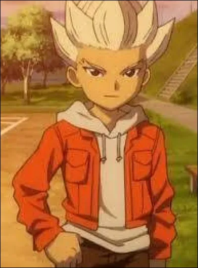 Quel est le numéro du maillot d'Axel Blaze ?