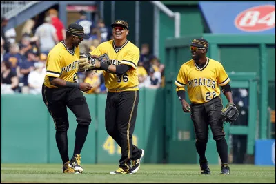 ''Les Pirates de Pittsburgh'' sont une franchise de baseball basée à Pittsburgh. Pittsburgh est une ville située dans quel État des États-Unis ?