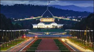 C'est le pays qui accueillera les Jeux olympiques de 2032. On trouve beaucoup de kangourous dans ce pays. &Agrave; vous de deviner la capitale de ce pays !