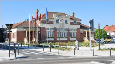 De quelle ville Longueau, Rivery et Camon sont-elles la banlieue ?