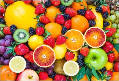 Quel fruit ou quel légume est de la même couleur que la couleur que tu as choisie ? 
(Toujours entre le bleu, le vert, le rouge, l'orange et le violet.)
