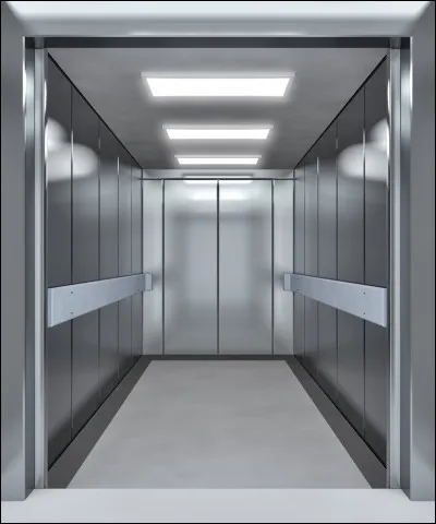 Toujours à Singapour qu'est-ce qui est interdit de faire dans un ascenseur ?