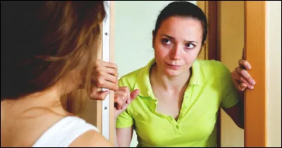 En Écosse, il est obligatoire de laisser entrer quelqu'un chez nous s'il souhaite...