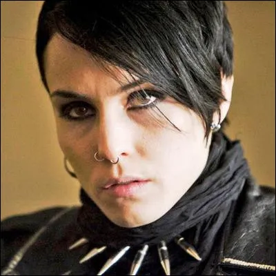 Dans quelle saga litt&eacute;raire appara&icirc;t le personnage de Lisbeth Salander ?