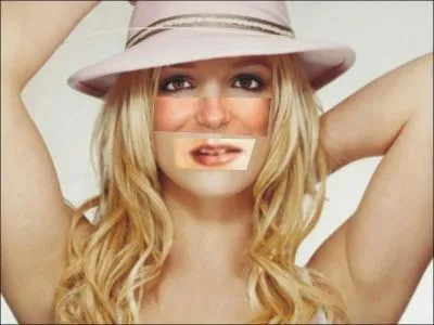 A qui est ce visage (cheveux et yeux) ce nez et cette bouche, dans ce mme ordre ?