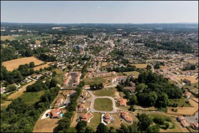 Panazol, Isle et Couzeix sont des villes de la banlieue d'/de ...