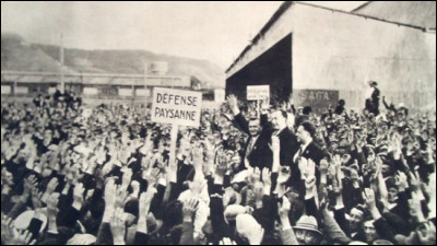 Quel mouvement, proche du poujadisme selon l'historien Pierre Barral, a &eacute;t&eacute; fond&eacute; en 1927 pour d&eacute;fendre la cause paysanne ?