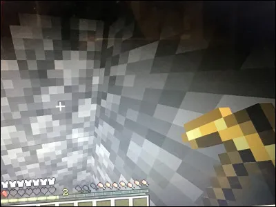 Combien de minerais doit-on miner pour quune pioche en or se casse ?