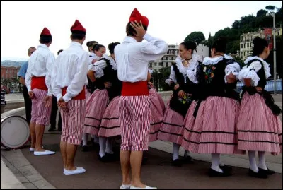 Avec quoi la FAFN a-t-elle un rapport ?